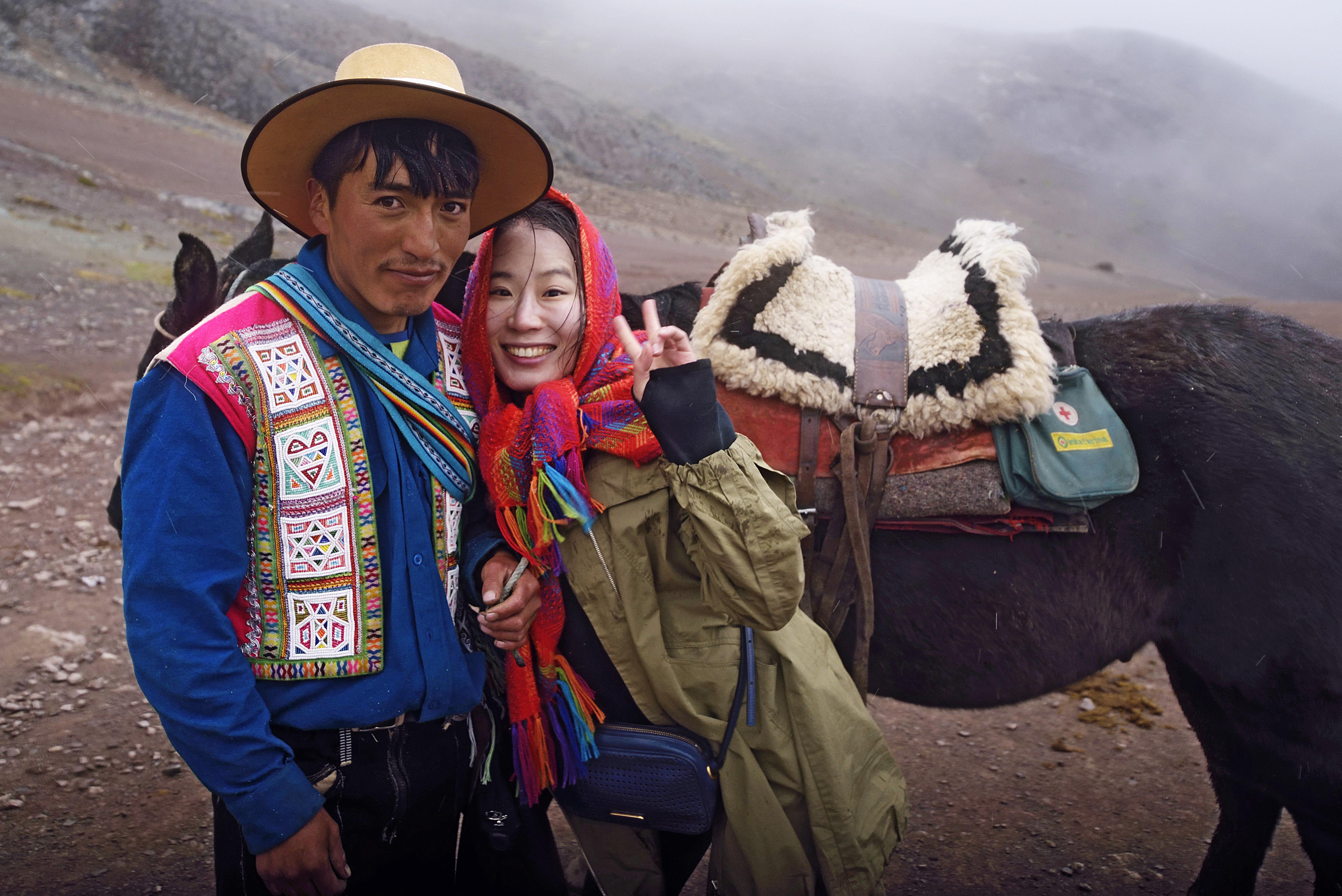 RAINBOW MOUNTAIN TOUR FROM URUBAMBA OR OLLANTAYTAMBO - 1 DAY