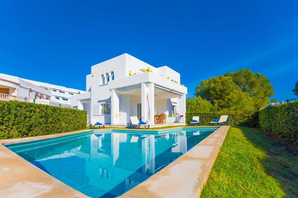 6 Day Intimate Journey: A Couples Transformational Retreat, Spain 11