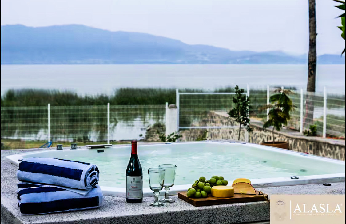 5 Day Lakeside Yoga | Wellness Retreat in Mexico 7